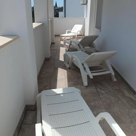 Kika Apartman *