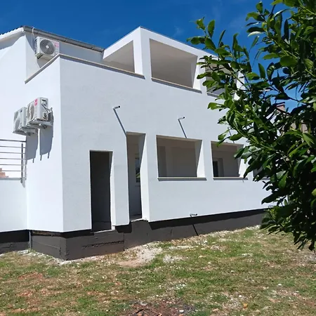 Apartman Kika *