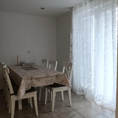 Kika Apartman Medulin