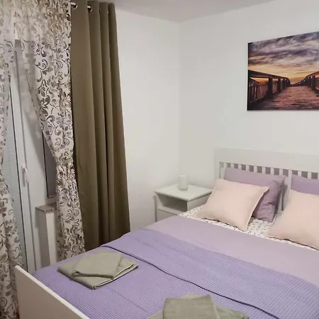 Kika Apartman *