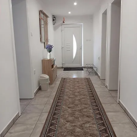 Kika Apartman